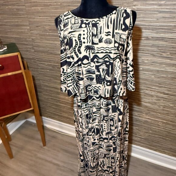 Cute Lightweight Dress Black and Tan - Picture 2 of 3